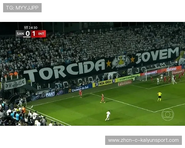 巴黎前场角球配合再现优势,内马尔近点顶入 巴黎前场角球配合再现优势,内马尔近点顶入